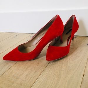 Ava & Aiden Red Pump